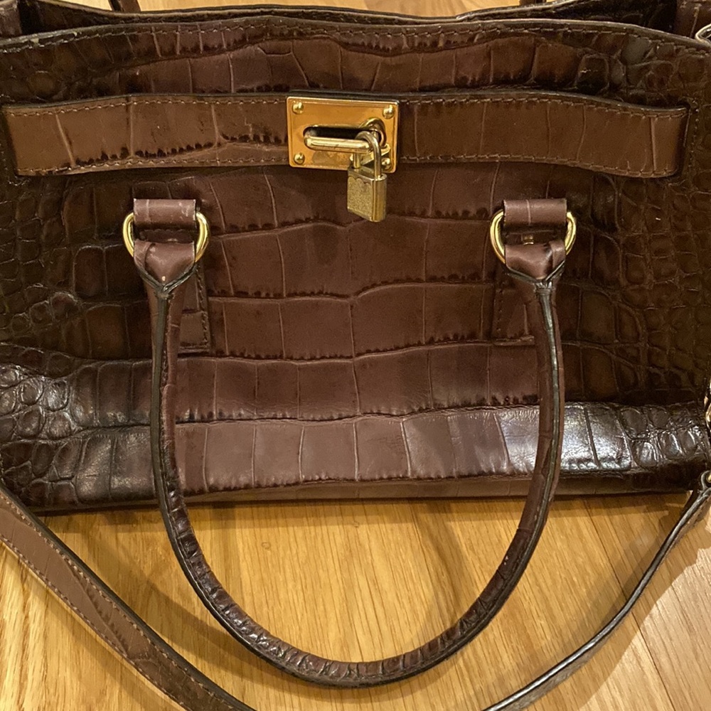 Michael Kors Brown Leather Crocodile Purse - EUC - Picture 2 of 12